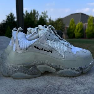 BALENCIAGA TRIPLE S
